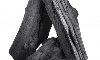 Meşe Kömüründe Pişirilen Etin Lezzeti Farklıdır Meşe Kömüründe Pişirilen Etin Lezzeti Farklıdır